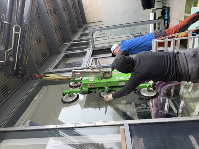 About Surbiton Glazing